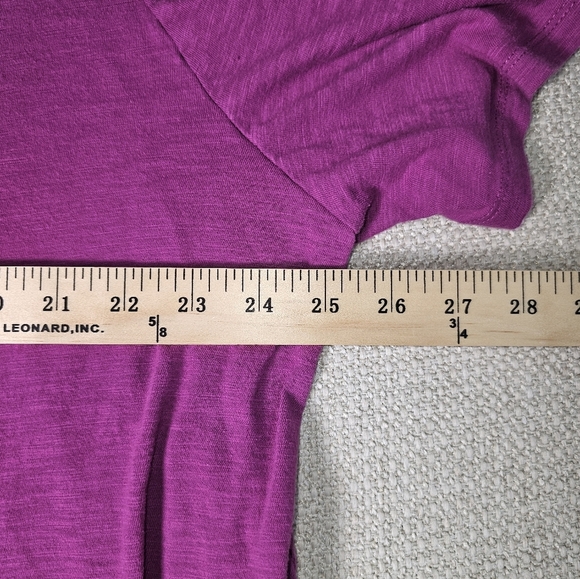 Catherine's Pink Magenta Shortsleeve, T-Shirt, Embroidery Scoop V-neck 2X - Picture 4 of 9